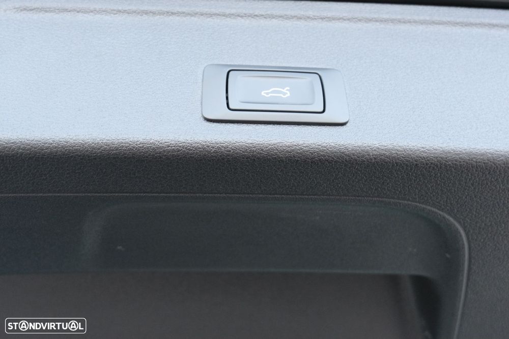 Audi A4 Avant 35 TDI Advanced S tronic - 30