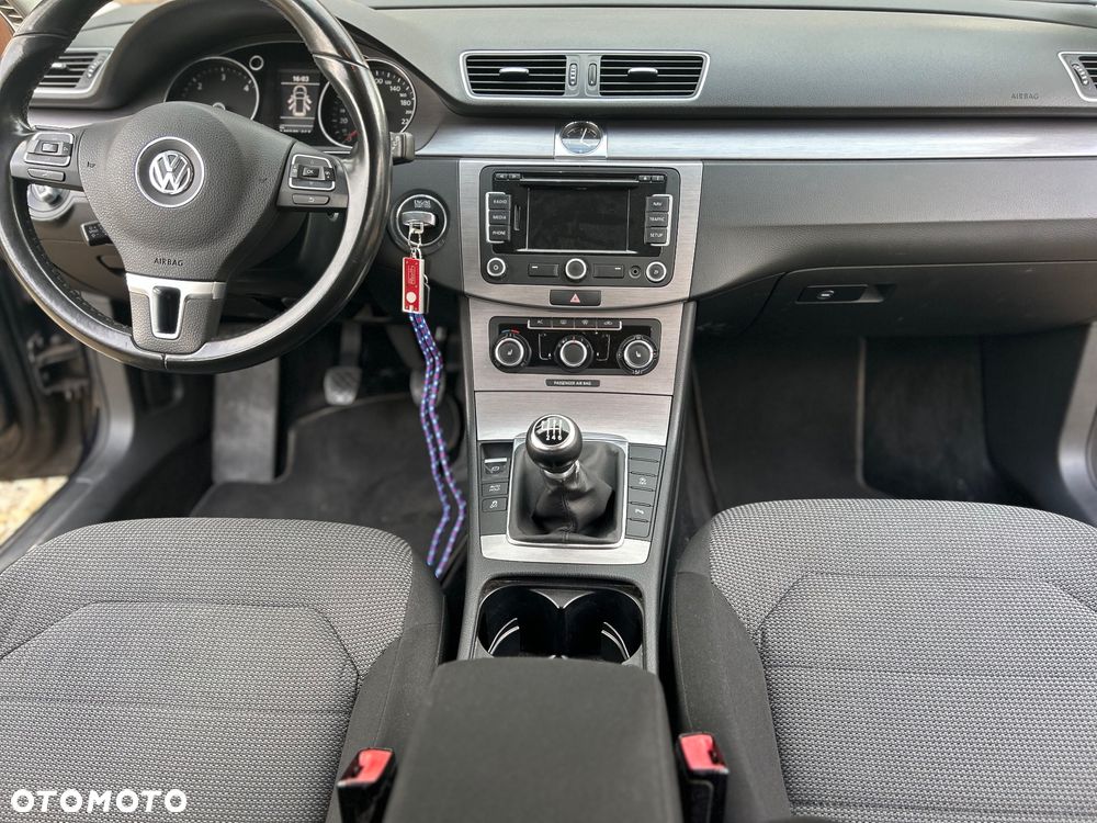 Volkswagen Passat Variant 2.0 TDI BlueMotion Technology Comfortline - 10