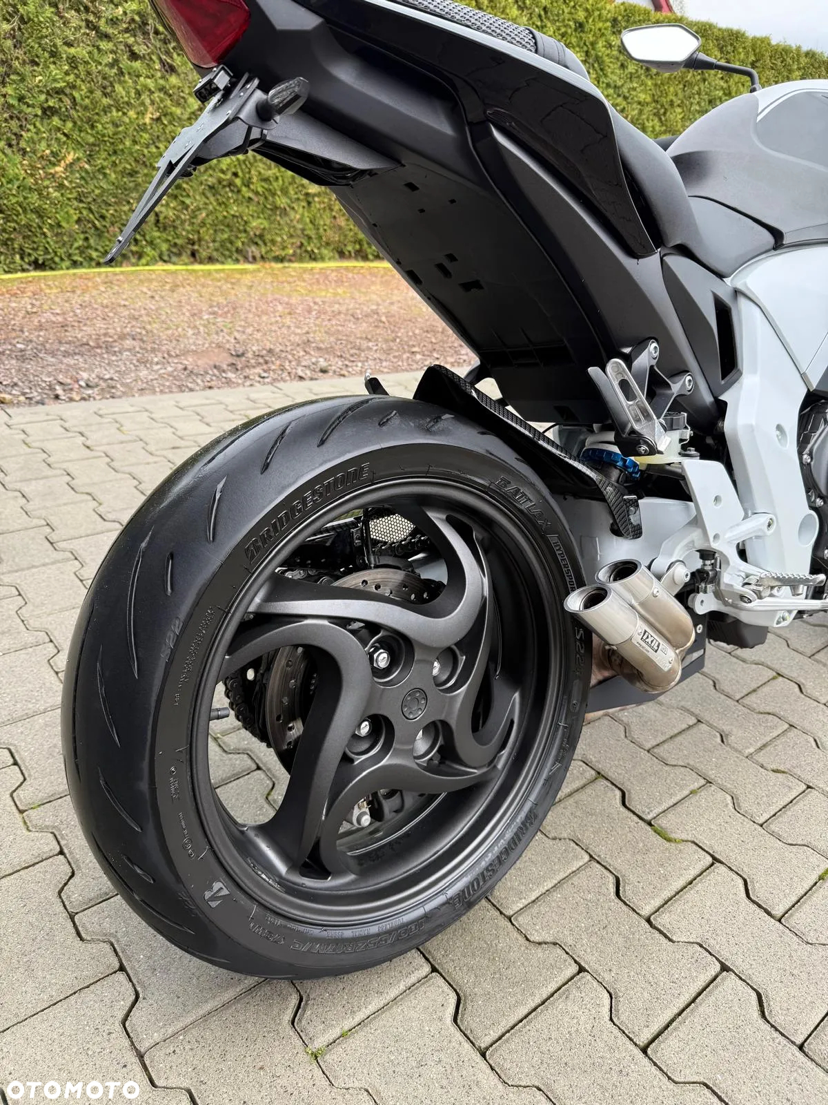 Honda CB - 23