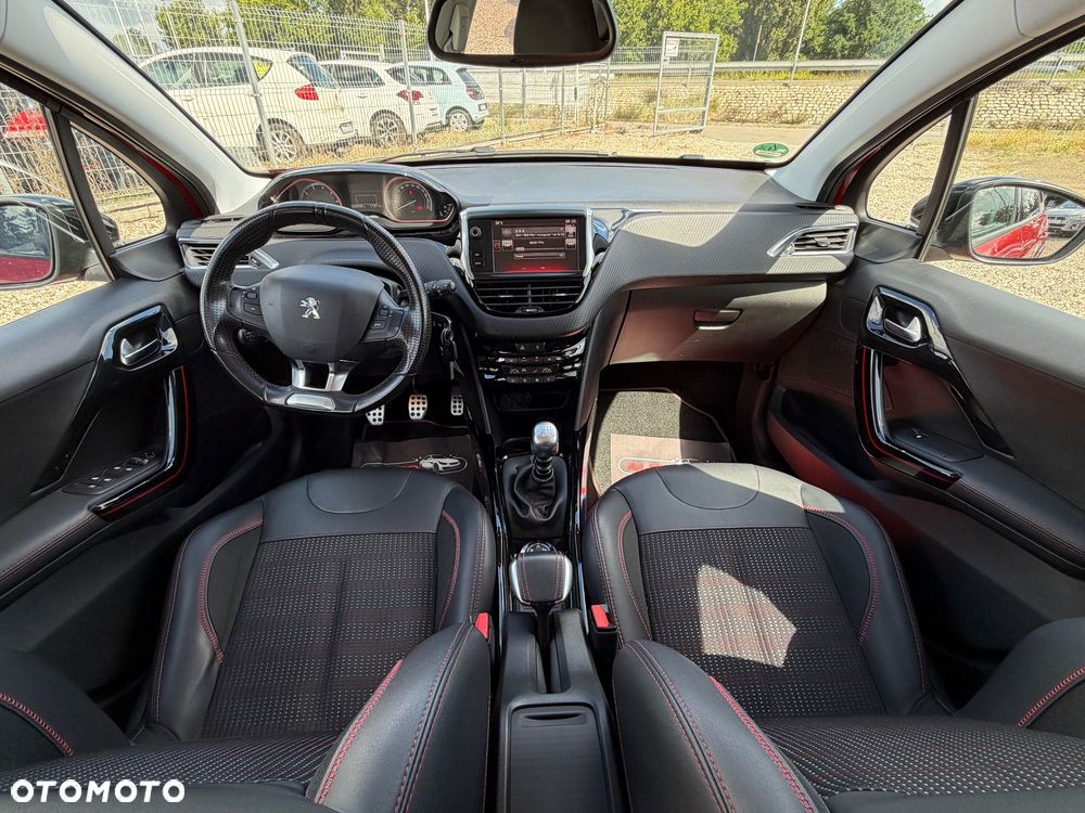 Peugeot 2008 PureTech 130 Stop&Start GT-Line Edition - 12