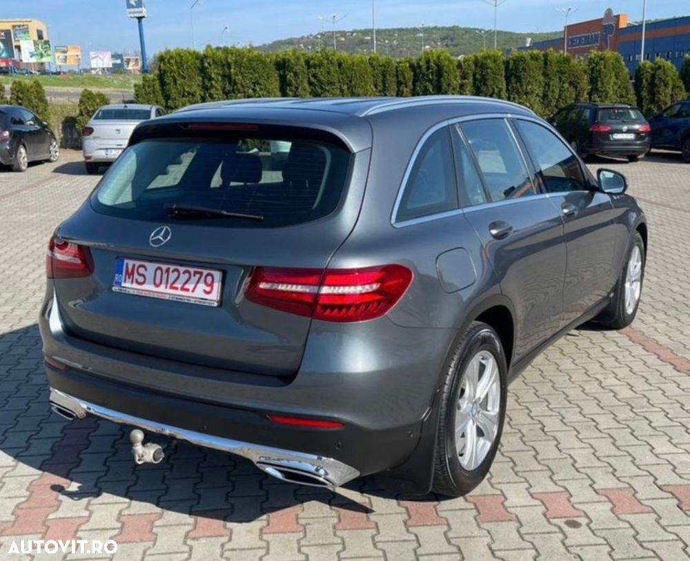 Mercedes-Benz GLC 220 d 4Matic 9G-TRONIC Edition 1 - 26