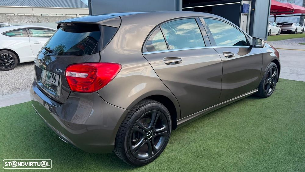 Mercedes-Benz A 180 - 6