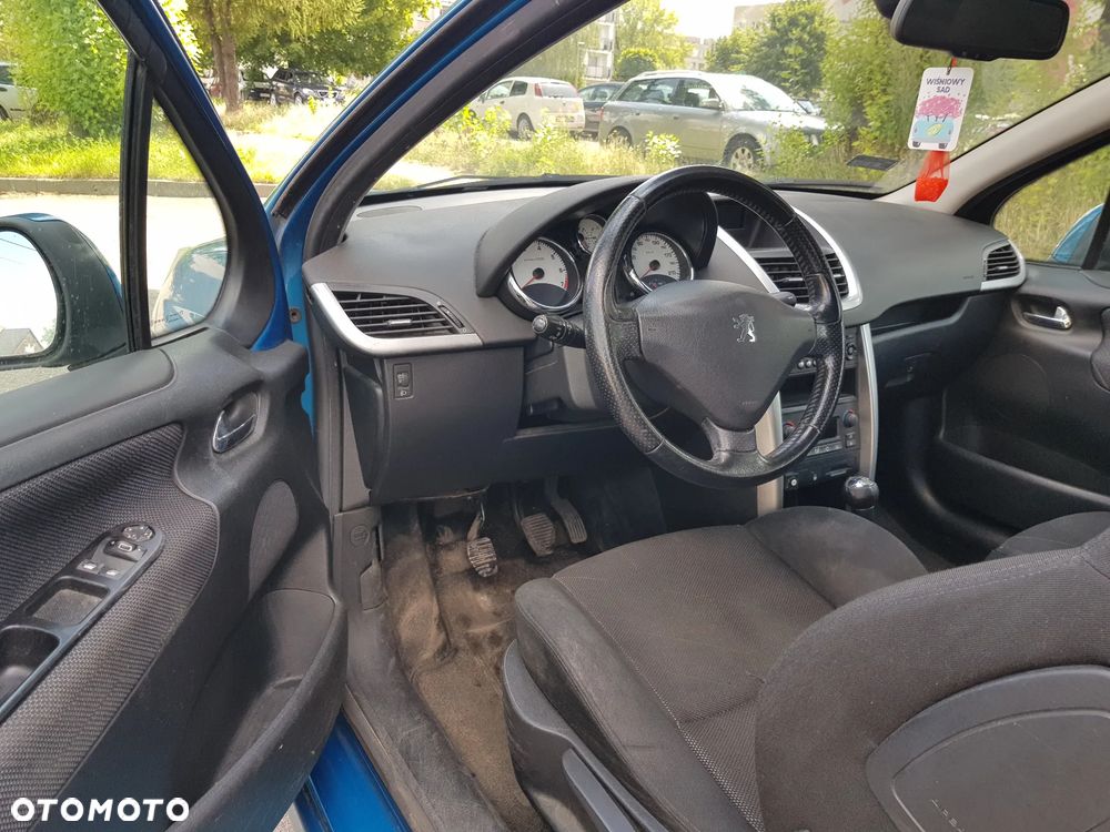 Peugeot 207 - 5
