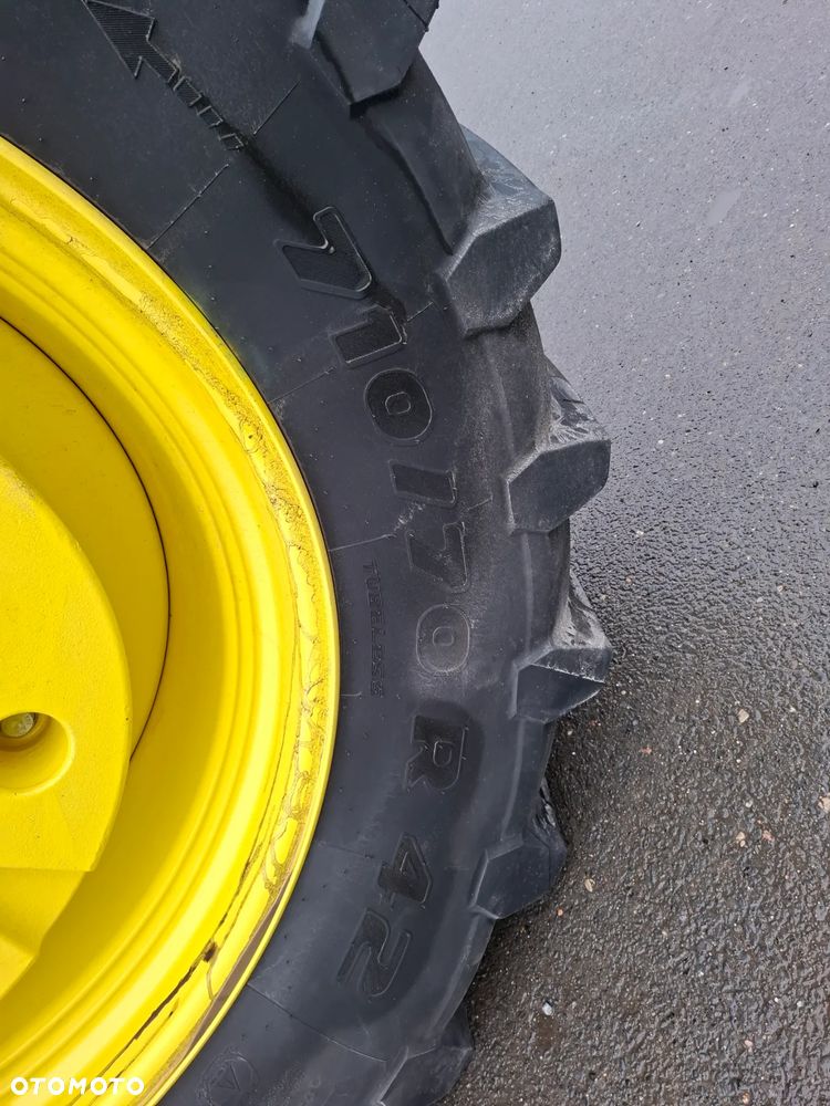 John Deere 6250R - 14