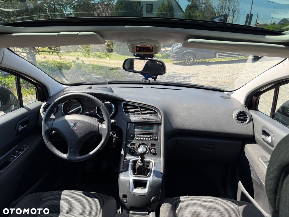 Peugeot 5008 1.6 THP Active - 27