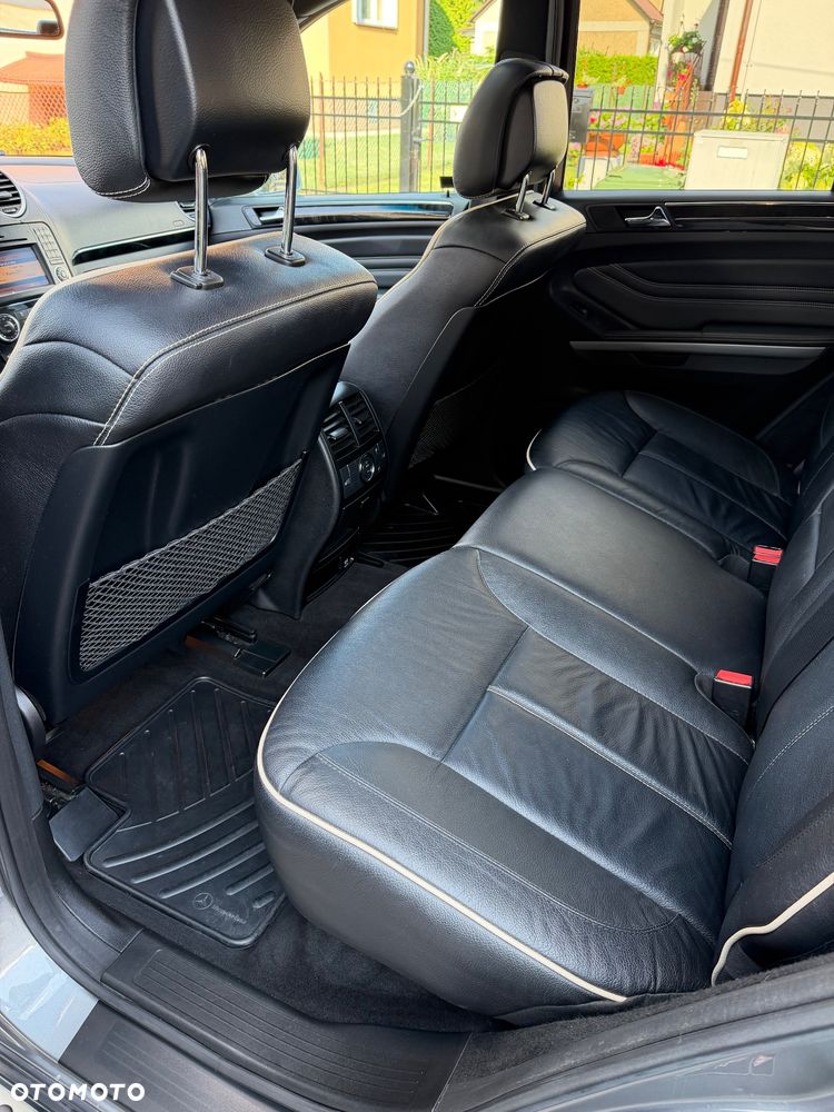Mercedes-Benz ML 350 CDI 4-Matic - 22