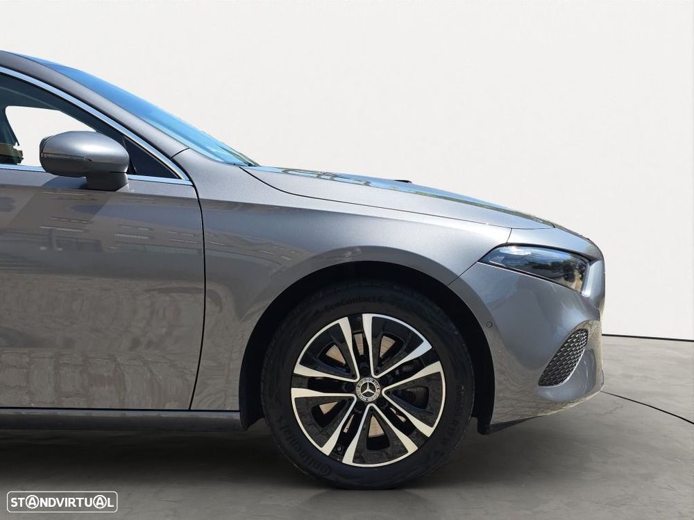 Mercedes-Benz A 250 Limousine - 6