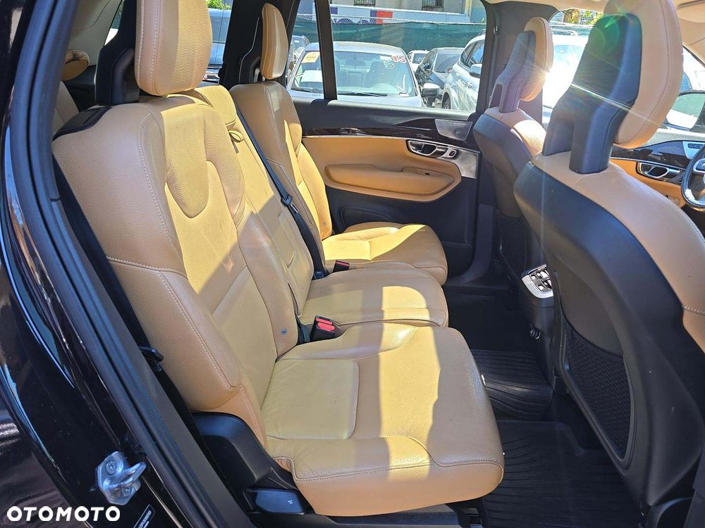 Volvo XC 90 T6 AWD Geartronic Momentum - 17