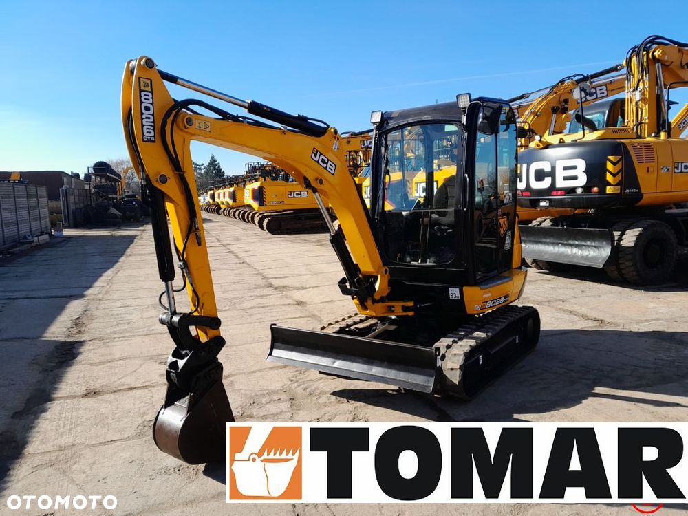 JCB 8026 - 4