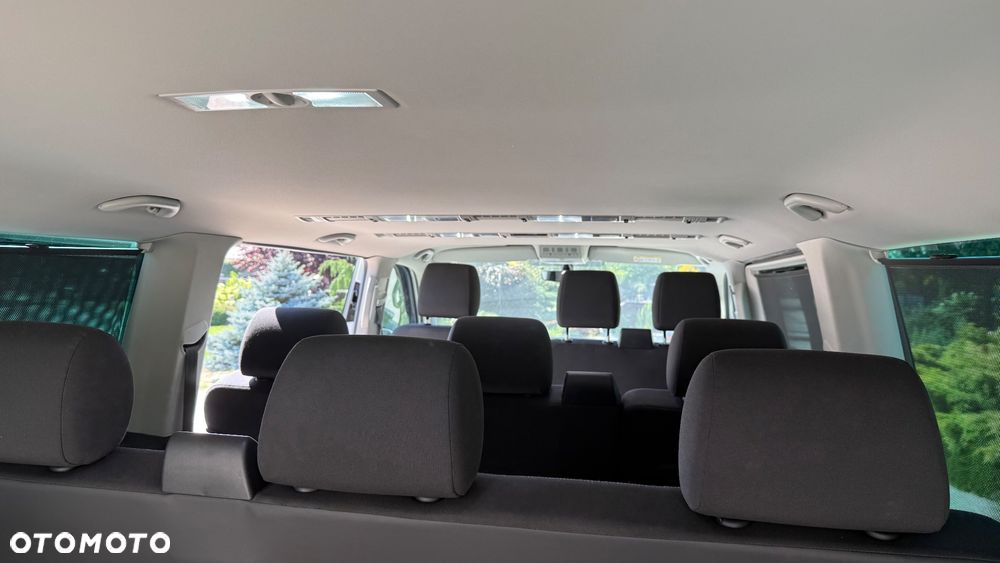 Volkswagen Caravelle - 23