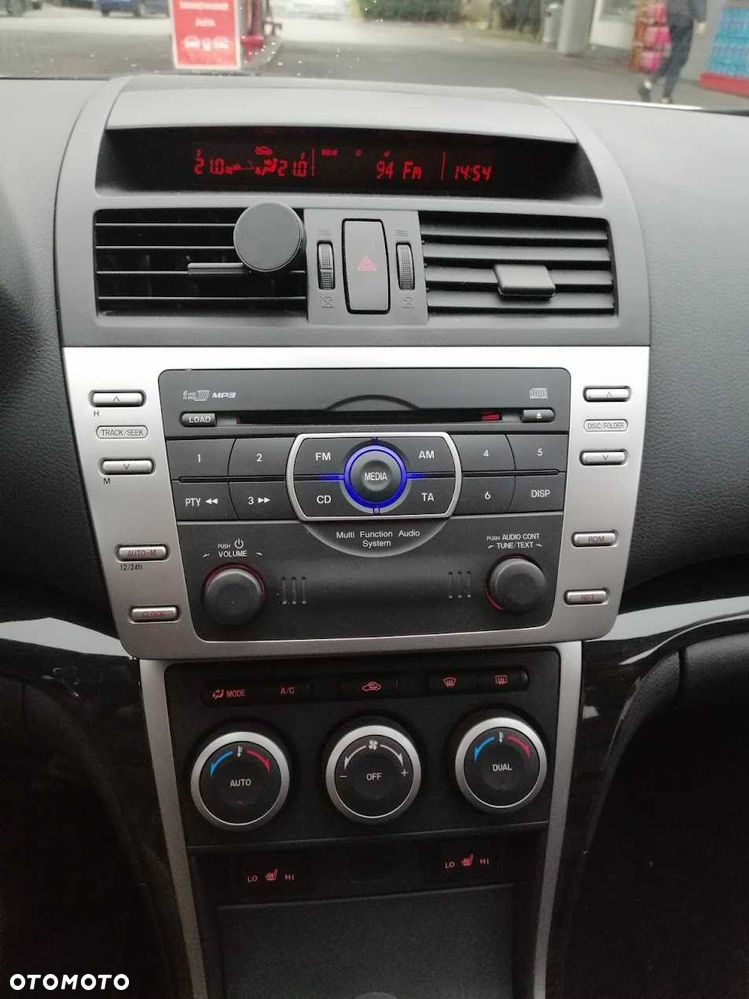 Mazda 6 - 8