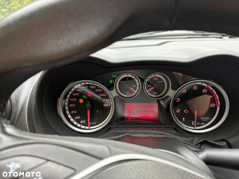Alfa Romeo Mito 1.4 Distinctive EU6 - 14