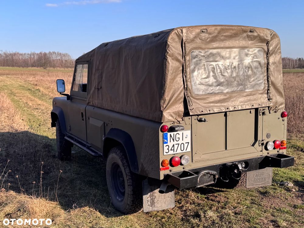 Land Rover Defender - 15