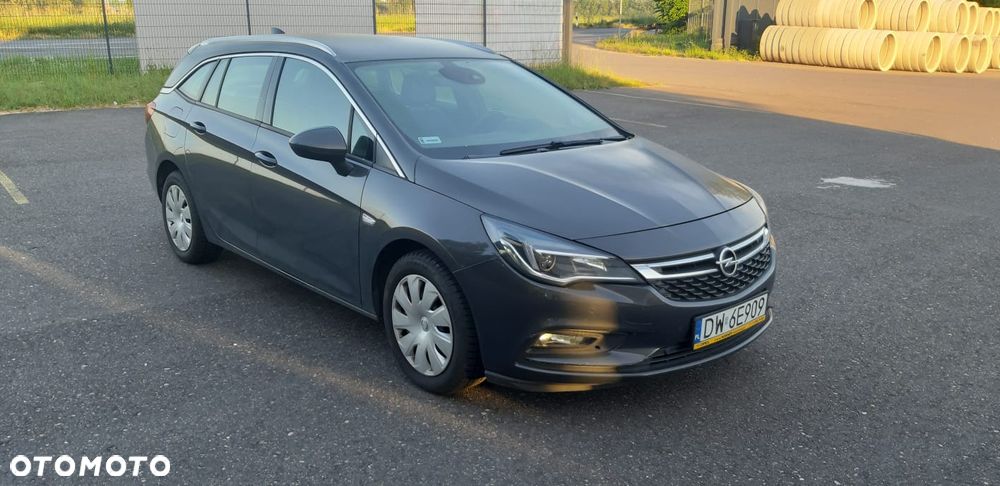 Opel Astra 1.4 T Elite - 6