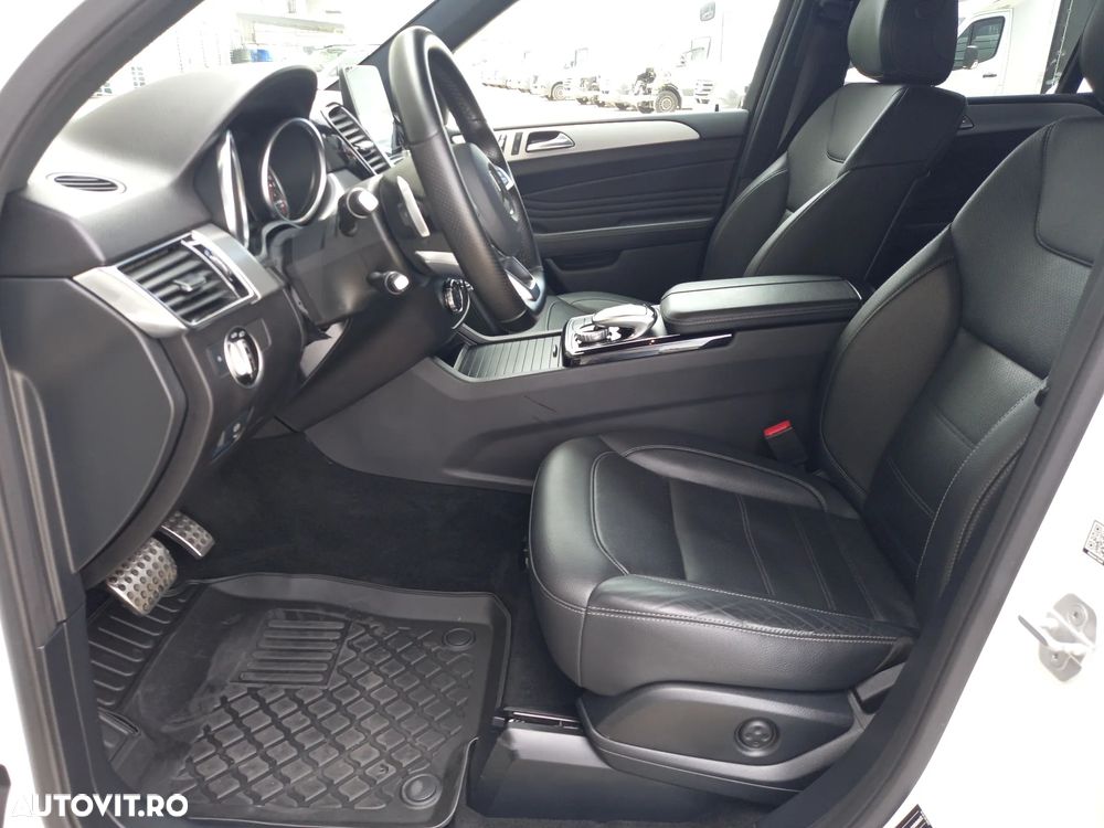 Mercedes-Benz GLE - 14