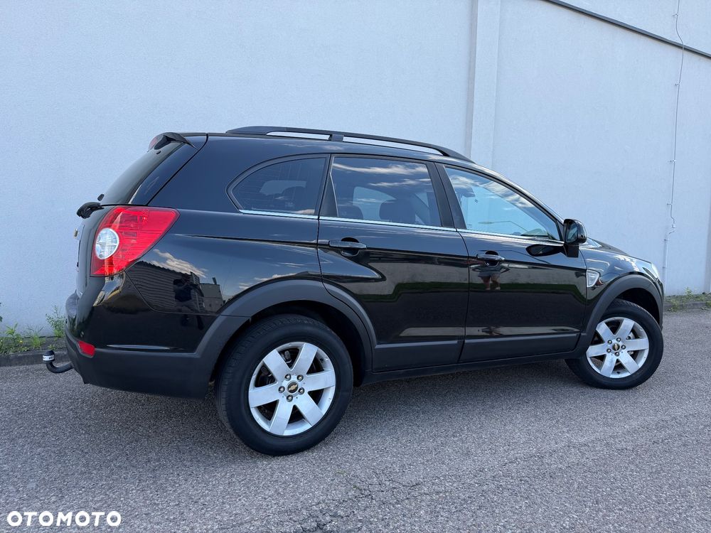 Chevrolet Captiva 2.0 2WD 7 Sitzer LS Family Edition - 17