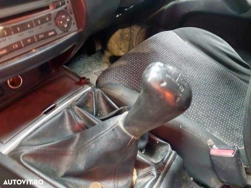 Dezmembrez Mitsubishi L200 2.5 Diesel 2014 - 13
