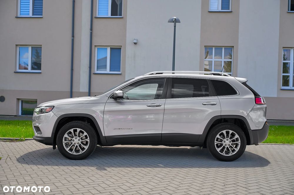 Jeep Cherokee - 6
