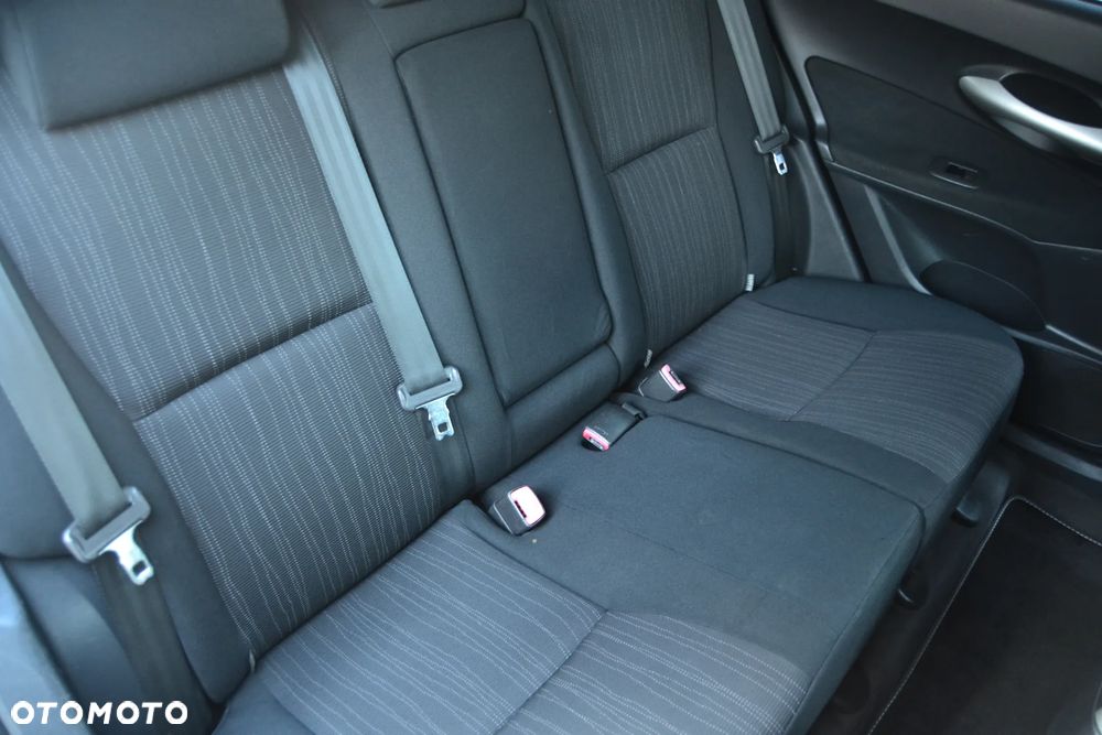 Toyota Auris 2.0 D-4D Sol - 23