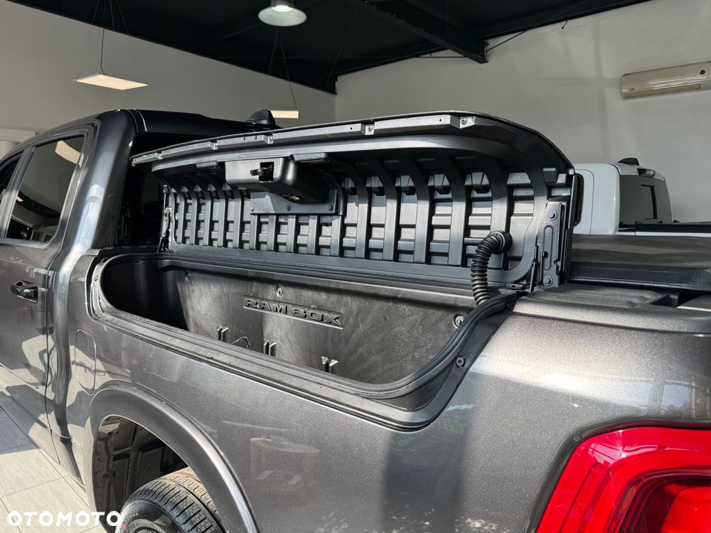 Dodge RAM 5.7 4x4 - 11