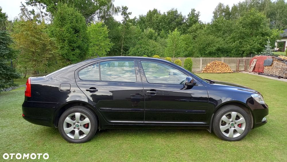 Skoda Octavia 1.6 Elegance - 16