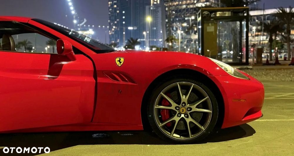 Ferrari California F1 - 14