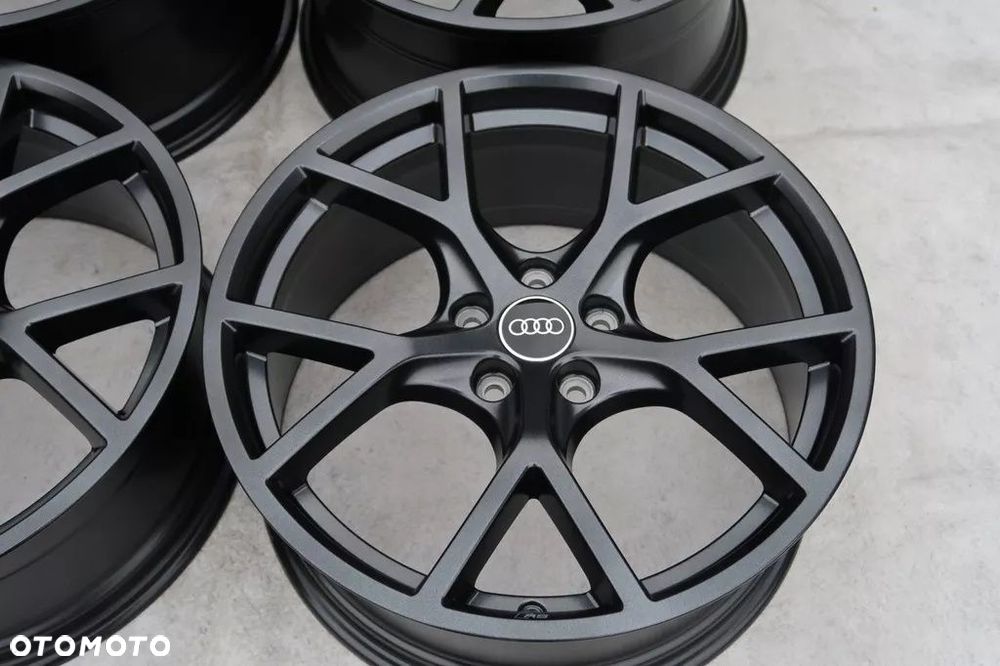FELGI AUDI RS3 NAJNOWSZY MODEL 8Y0 - 4