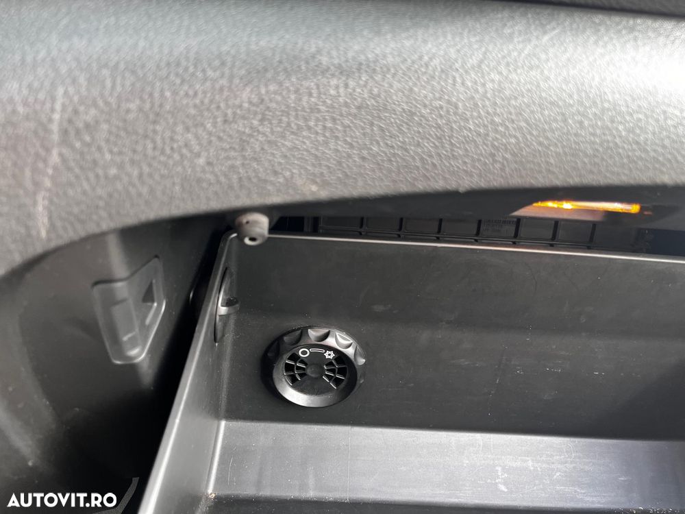 Hyundai Tucson 2.0 CRDI 4WD 6AT Luxury+ - 26