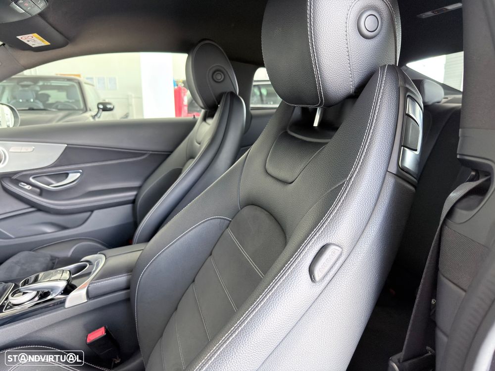 Mercedes-Benz C 180 AMG Line - 20