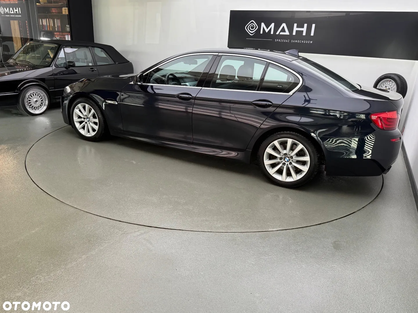 BMW Seria 5 520i Touring Luxury Line - 8