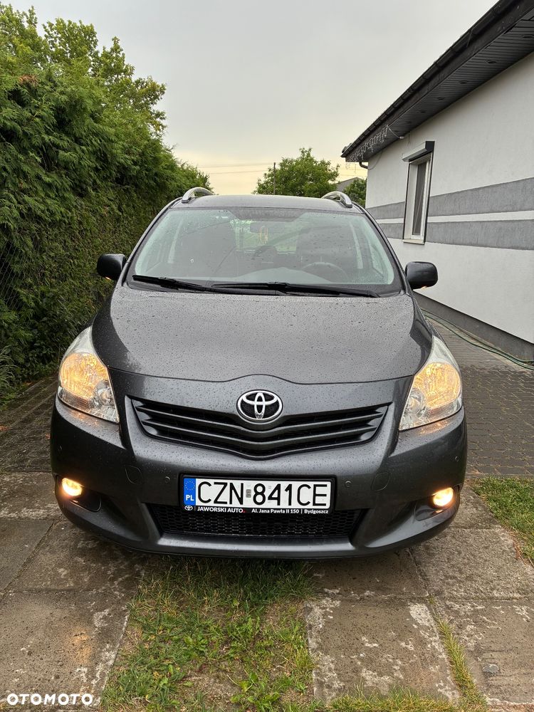 Toyota Verso 1.8 Premium 7os - 1