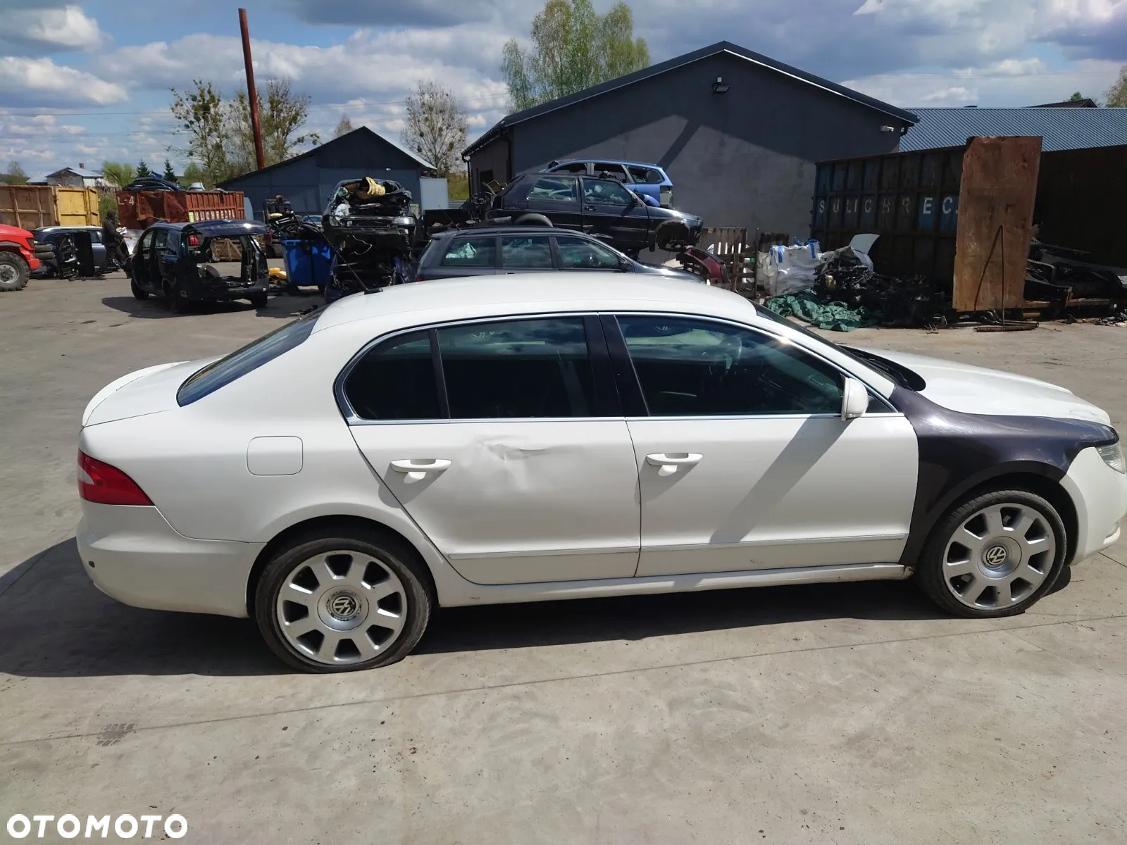 Skoda Superb 2011 R 3,6 V6 191 KW NA CZĘŚCI - 4
