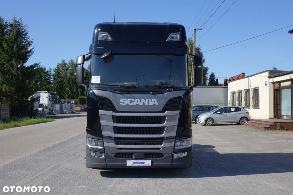 Scania R450 / EURO 6 / STANDARD/ AUTOMAT / RETARDER / LODÓWKA / NAWIGACJA / KLIMATYZACJA POSTOJOWA / 2 ZBIORNIKI - 2