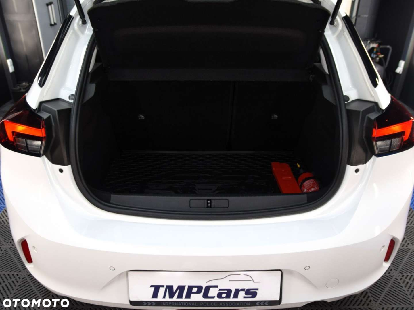 Opel Corsa - 8