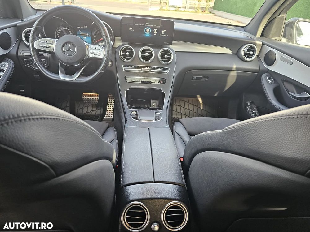 Mercedes-Benz GLC - 12