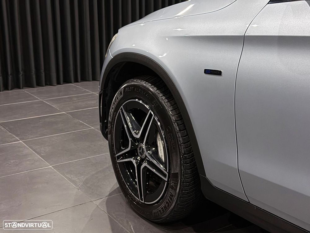 Mercedes-Benz GLC 300 de Coupe 4Matic 9G-TRONIC AMG Line - 14