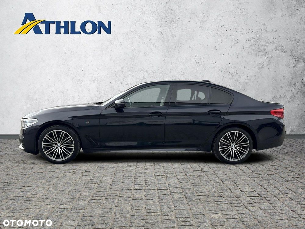 BMW Seria 5 520d xDrive M Sport sport - 2