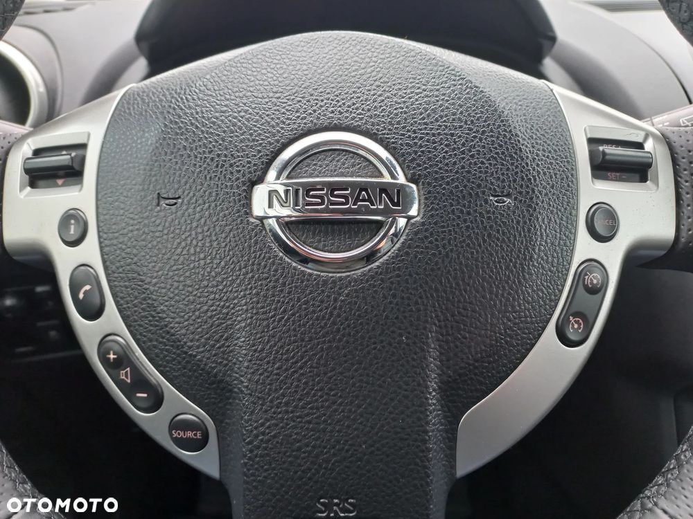 Nissan Qashqai 2.0 dCi 4x4 Tekna - 17