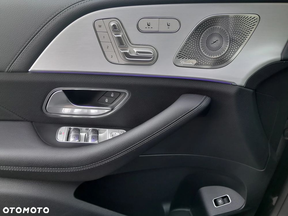 Mercedes-Benz GLE - 17