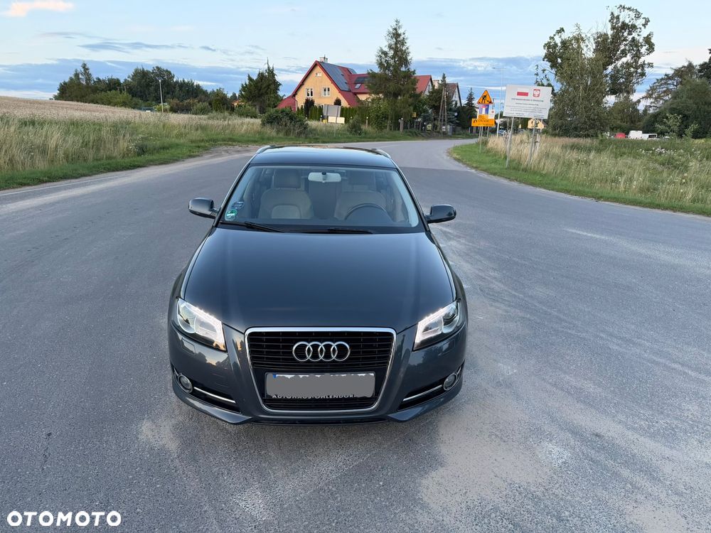 Audi A3 Sportback 2.0 TDI DPF Attraction - 2
