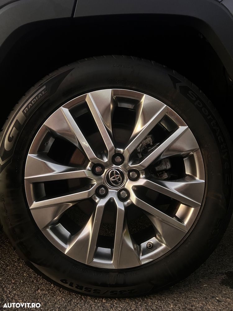 Toyota RAV4 2.5 Hybrid VVT-iE 4x4 Luxury - 11