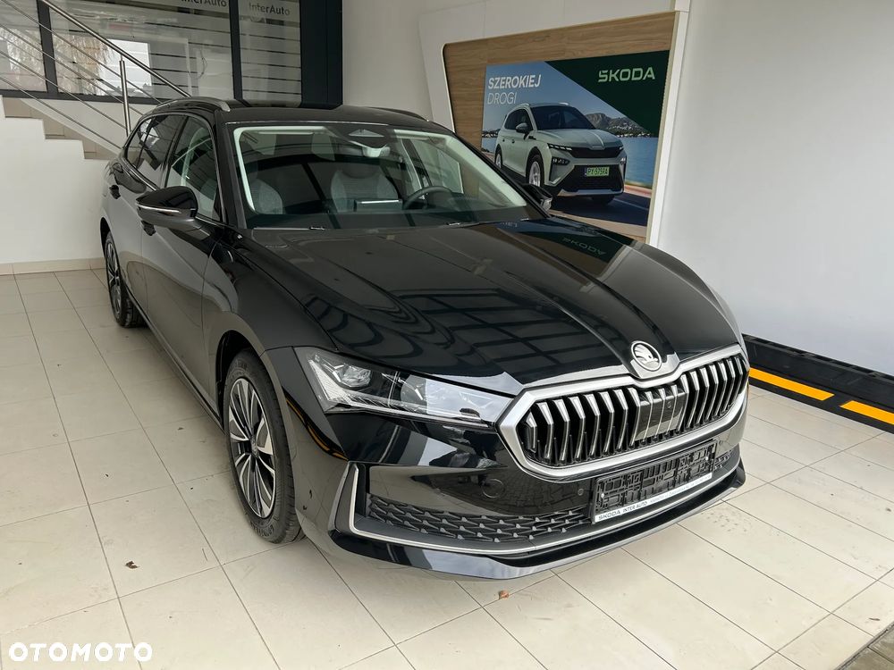 Skoda Superb 2.0 TSI Edition 130 DSG - 2