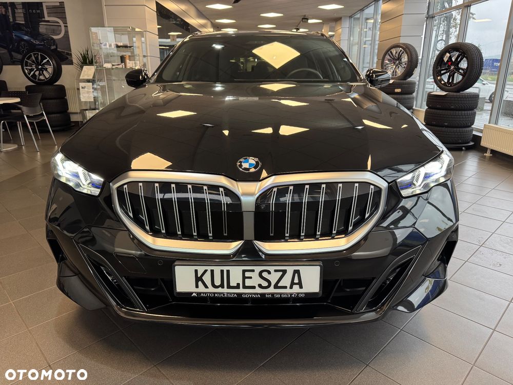 BMW Seria 5 520d xDrive - 3