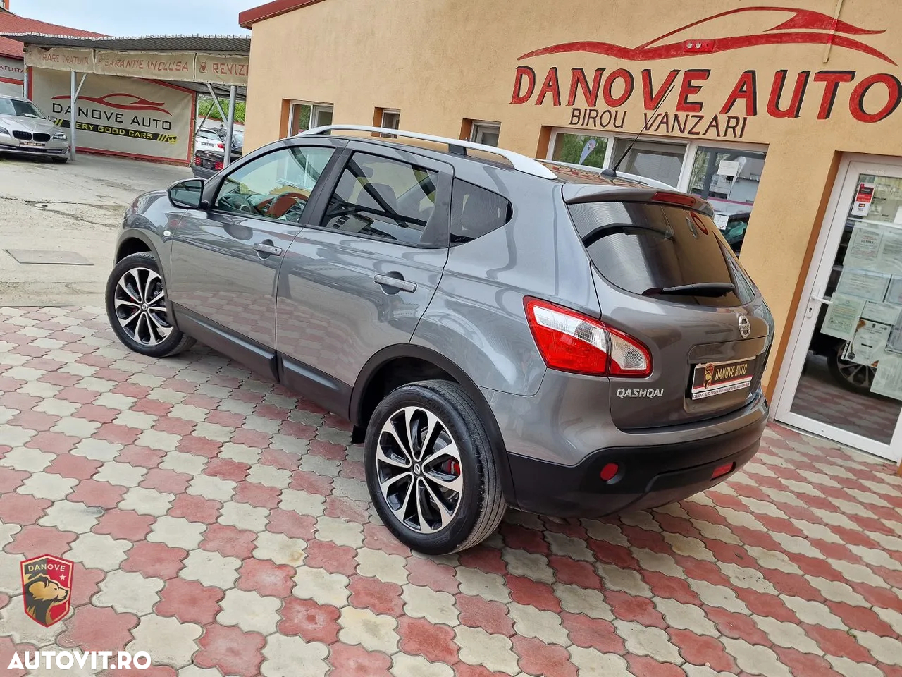 Nissan Qashqai 2.0 DCI 4 x 4 DPF Aut acenta - 4