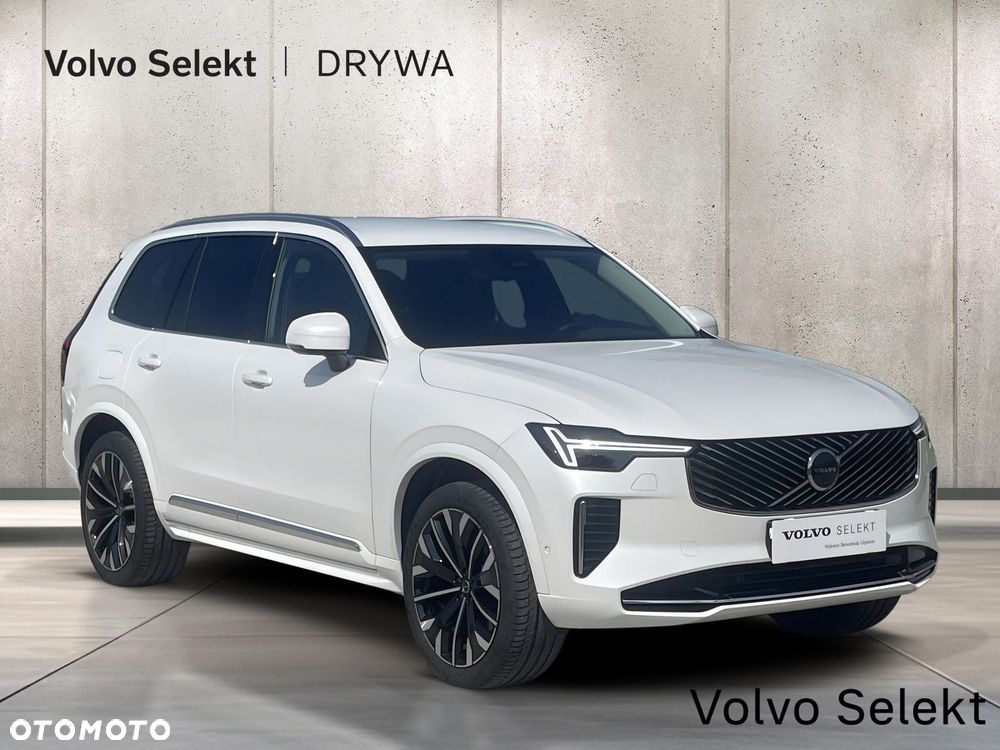 Volvo XC 90 - 9