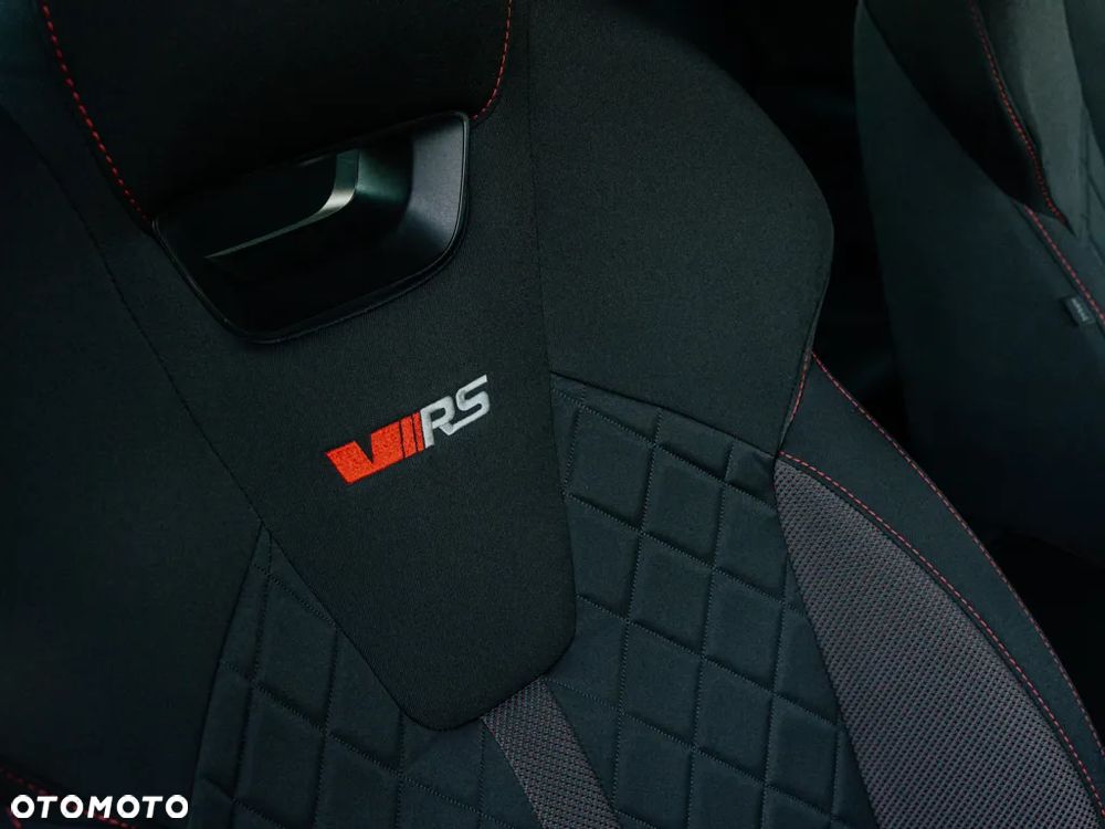 Skoda Octavia 2.0 TSI RS - 12