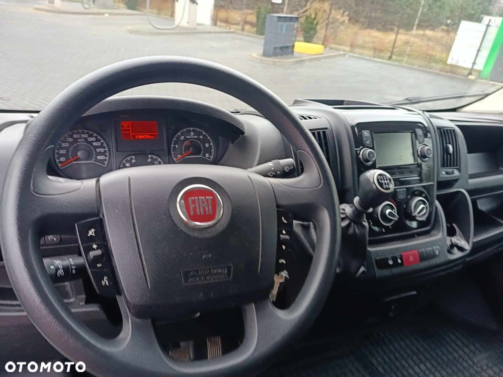 Fiat Ducato Kontener 8 EP Winda 2.3 Iveco 118 tys KM - 25