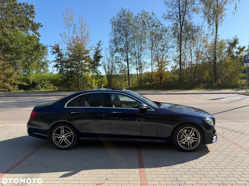 Mercedes-Benz Klasa E 300 9G-TRONIC - 4