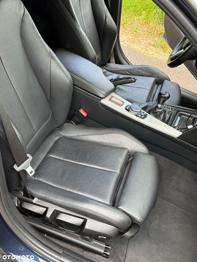 BMW Seria 3 320d Efficient Dynamics Edition - 12