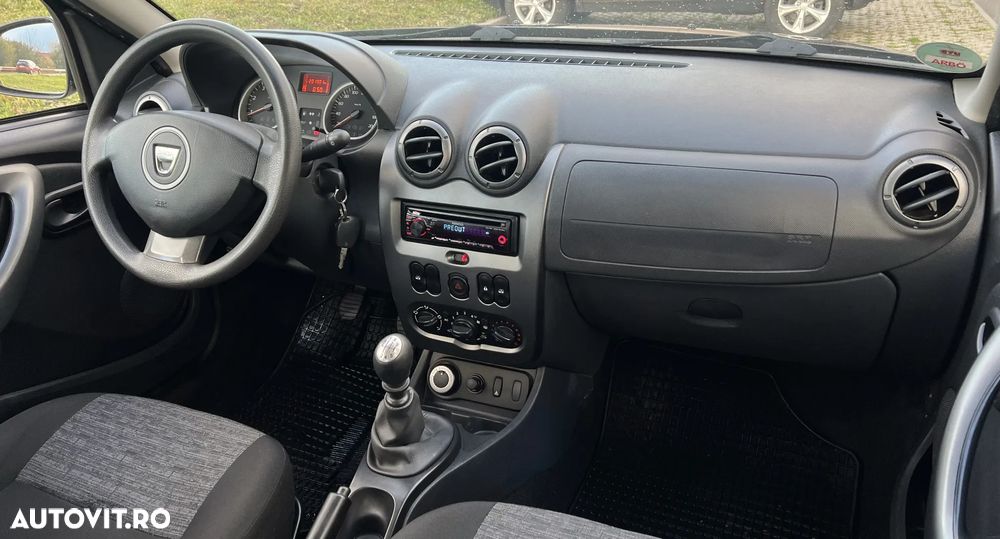 Dacia Duster 1.5 dCi 4x4 Prestige - 9